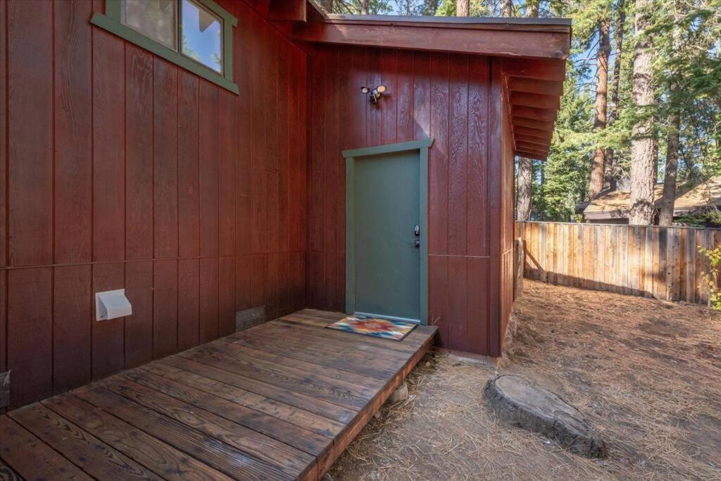 Cozy Pet-Friendly Cabin W Fenced-In Yard Close To Slopes Beach Town Carnelian Bay Ngoại thất bức ảnh